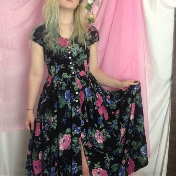 Vintage 80s floral black dress - Picture 3 of 3